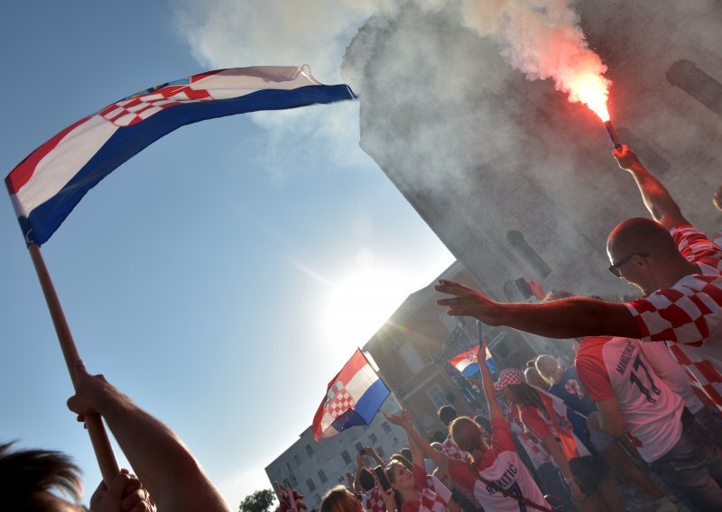 Ovih 10 gorućih problema čeka nas kada se prenemo iz ruskog nogometnog sna