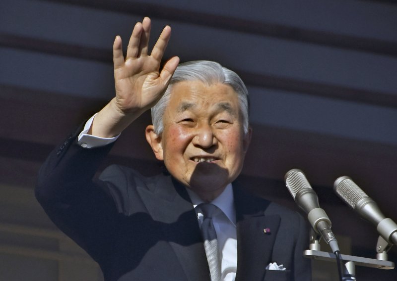 Akihitova abdikacija bit će i kalendarski kraj jednog doba, Japan strahuje od novog 'Y2K' buga