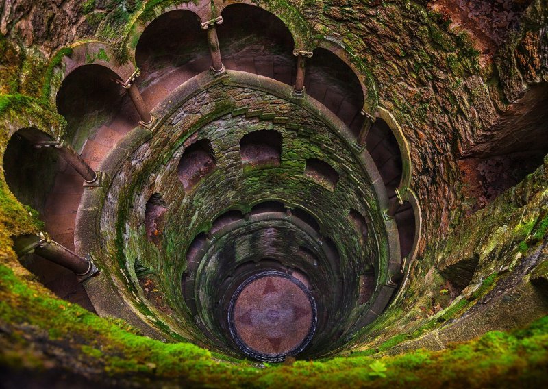 Duboki bunar portugalske palače apsolutno je božanstven