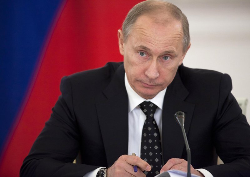 Putin o 'kultu nasilja' i 'slonu u staklarnici'