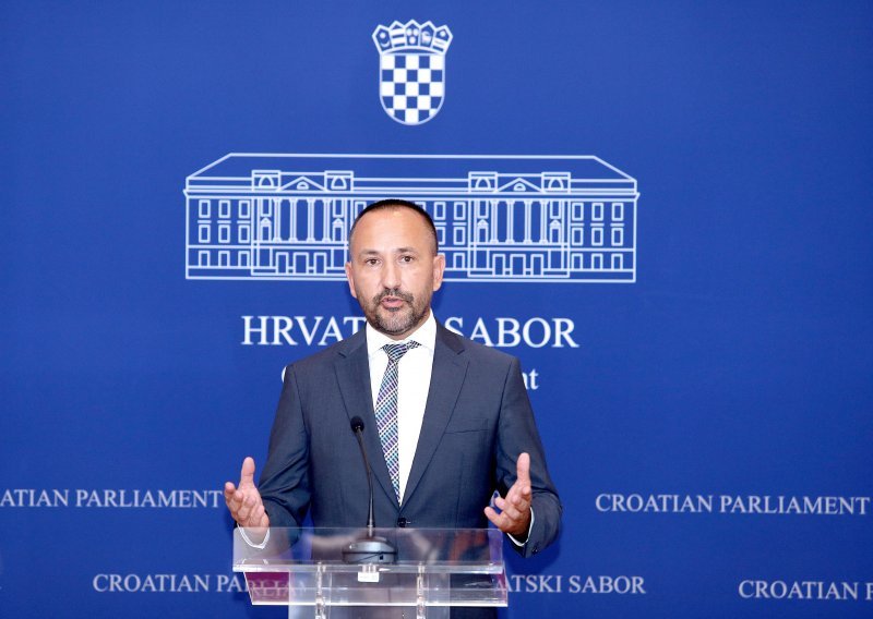 Ministarstvo kulture: Zekanović opet iznosi neistine