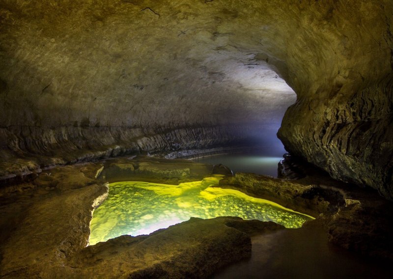 Čudesne pećine u Abhaziji kriju nestvarne prizore