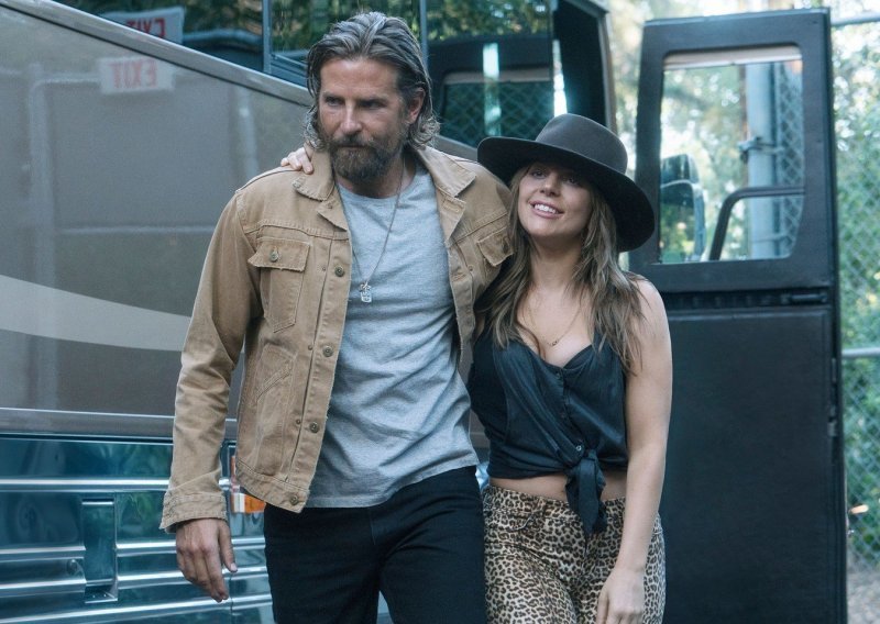 Lady Gaga i Bradley Cooper poharali glazbeni i filmski svijet, a svi s nestrpljenjem iščekuju i nominacije za Oscara