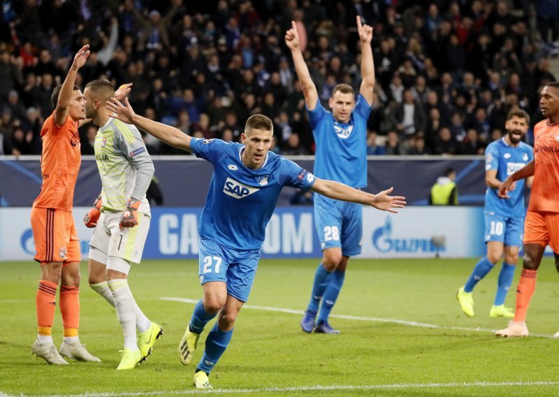 Kramarić zabio dva gola Lyonu; Juventus osvojio bodove u Manchesteru