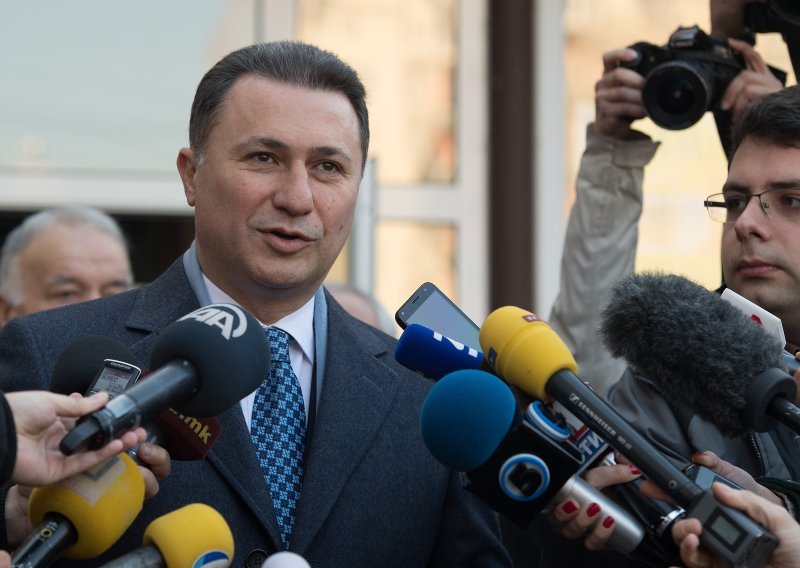 Gruevski radi azila bio u mađarskom veleposlanstvu izvan Makedonije