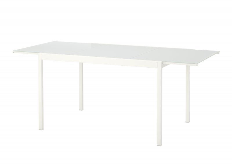 Ikea povlači Glivarp produljivi stol zbog rizika od pada staklenog produžetka