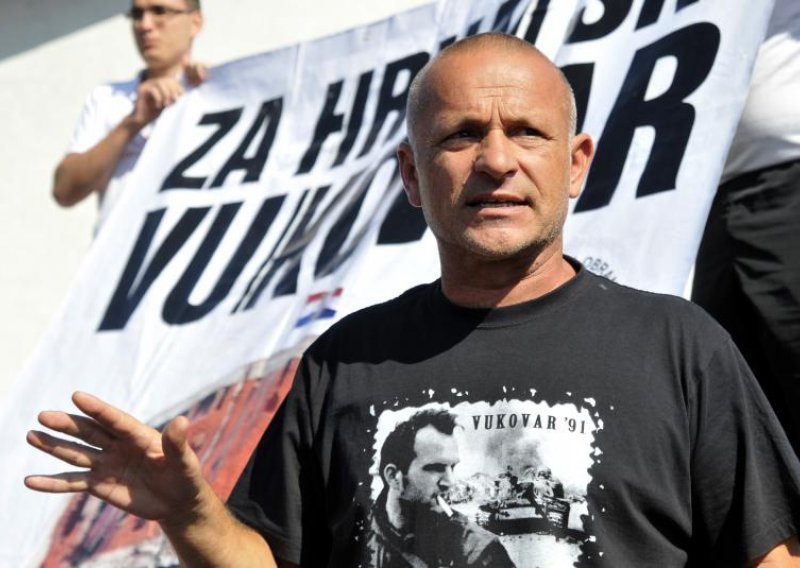 Stožer za obranu Vukovara ili za teroriziranje Hrvatske