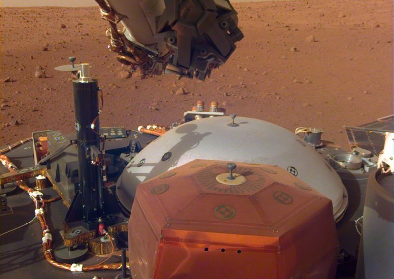NASA otkrila: Mars ima potrese i geološki je aktivan