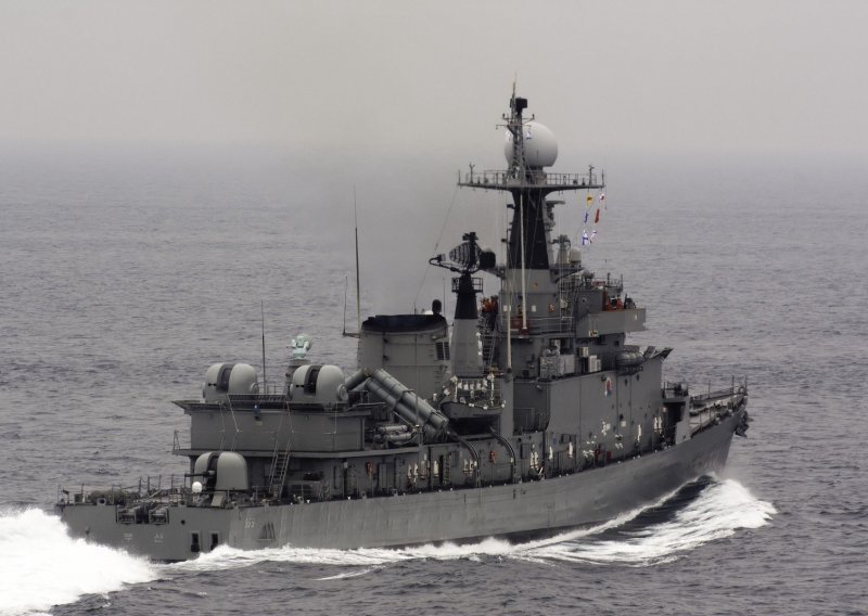 Iran šalje ratne brodove prema obali SAD-a