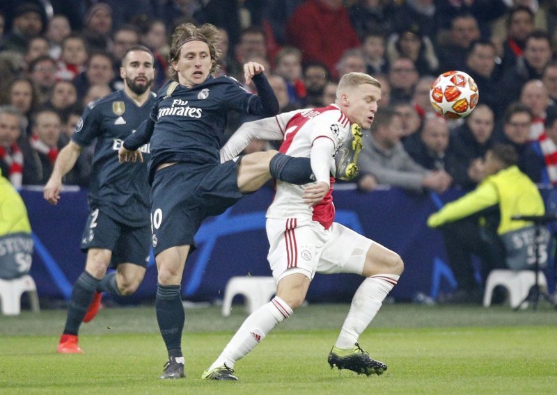 Katastrofa Reala u Madridu; Ajax ih pomeo s terena i zasluženo prošao u četvrtfinale