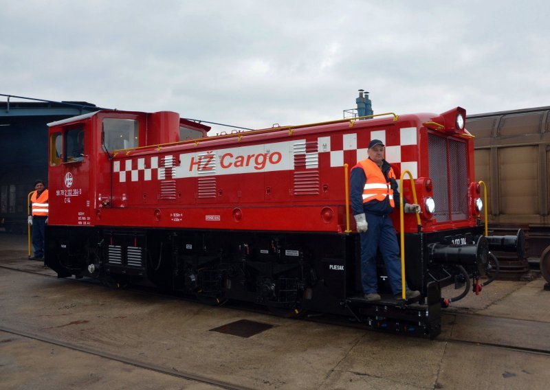 HŽ Cargo preuzeo prvu od pet obnovljenih manevarskih lokomotiva