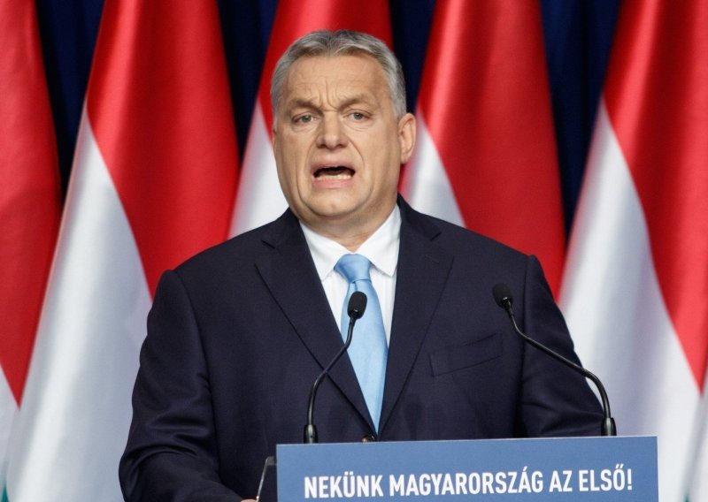Orban se distancira od skandala austrijske Slobodarske stranke i priklanja se Talijanima