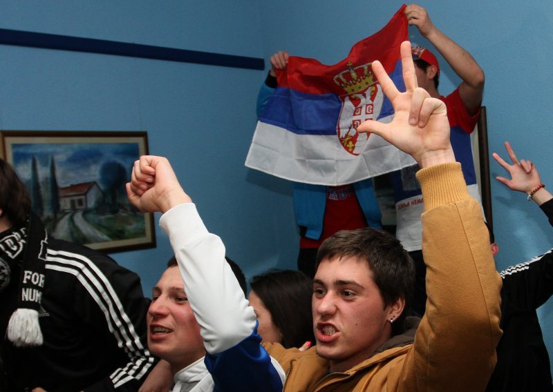 Istraživanje: Koga Srbi više mrze, Hrvate ili Albance?