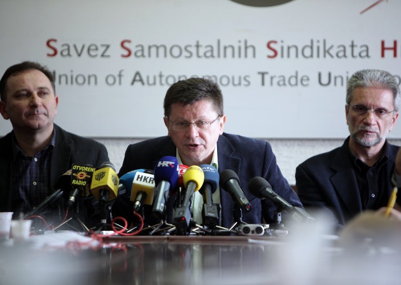 Sindikati zatražili ostavku ministra Pavića jer je lagao javnost koliko je novca potrošio