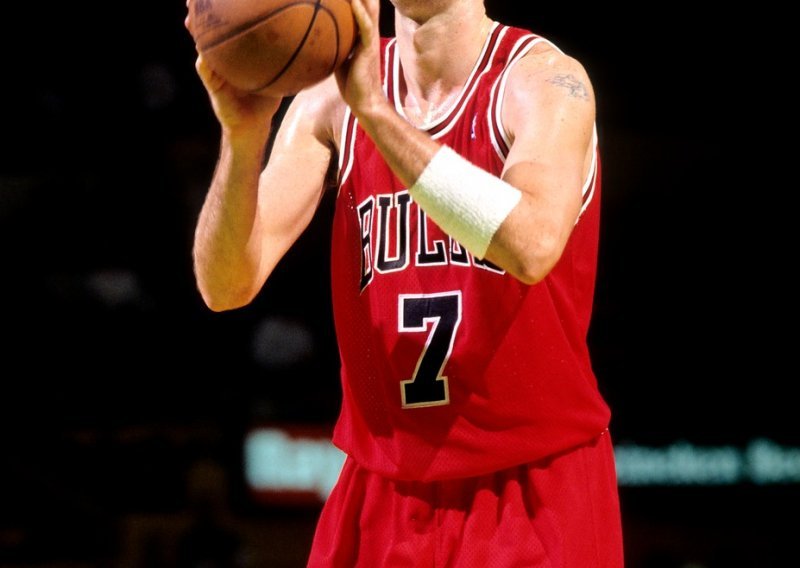 Chicago Bullsi službeno potvrdili: Vratio nam se Toni Kukoč!