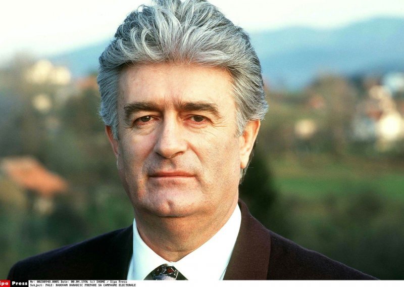 Karadžić pod istragom jer je telefonom iz pritvora sudjelovao na tribini u Crnoj Gori