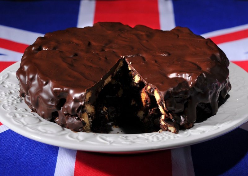 Recept za čokoladnu tortu koja se ne peče, najdraži kolač princa Williama i njegove bake