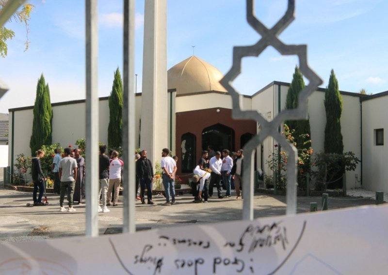 Dvije džamije, poprišta pokolja u Christchurchu, ponovno otvorile vrata