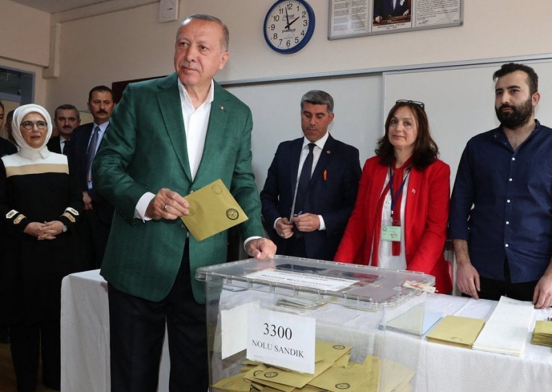 Erdogan doživio bolan udarac: Izgubio Ankaru, možda će i Istanbul