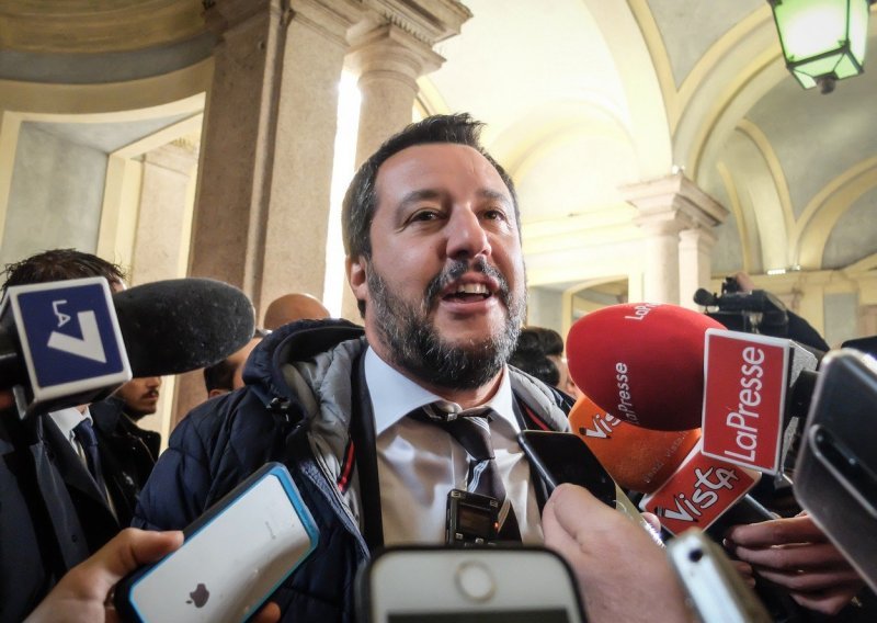 Europski desničari predvođeni Salvinijem održali skup u Milanu