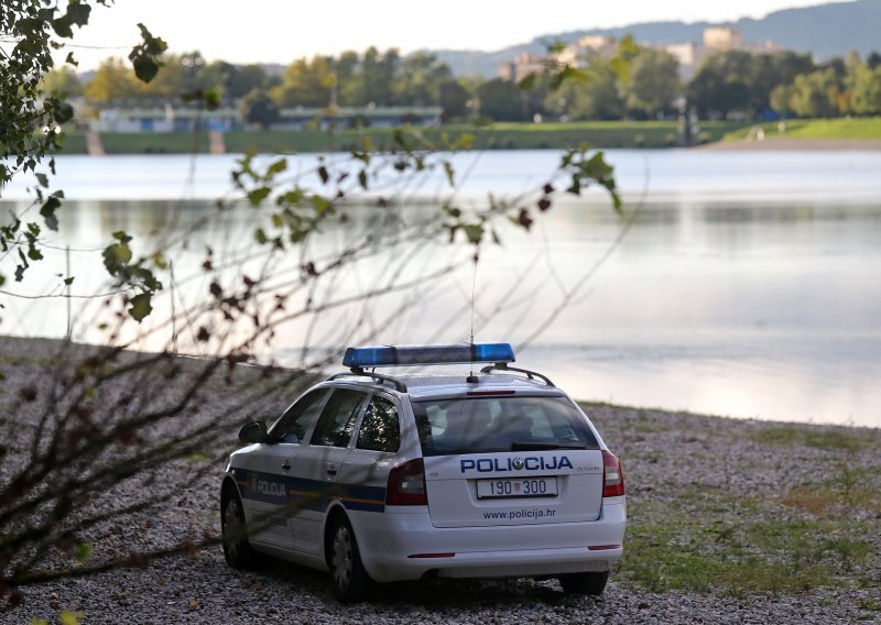 Na Jarunskom jezeru pronađena mrtva osoba, očevid u tijeku