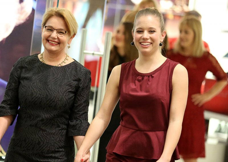 Kakva čast: Kći Vitomire Lončar proglašena najboljom opernom pjevačicom