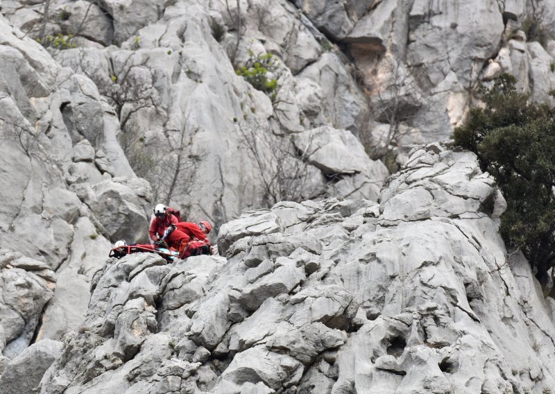 Na Velebitu poginula zagrebačka alpinistica