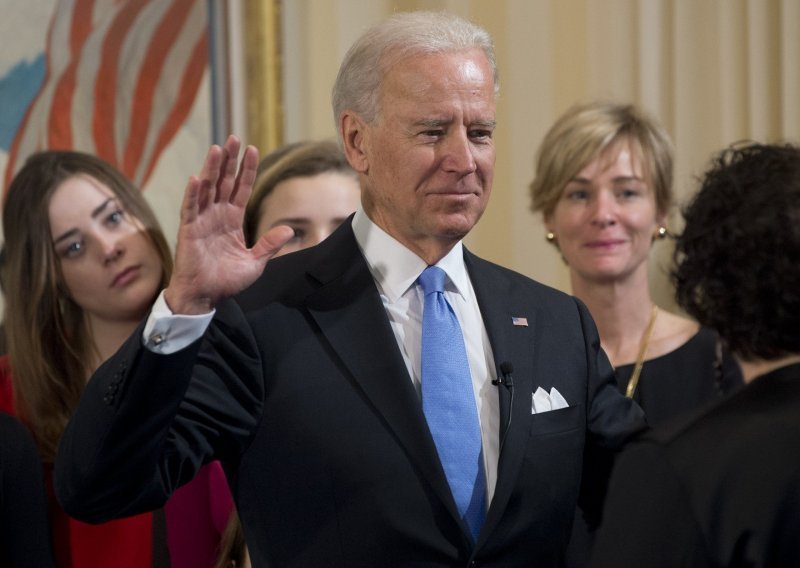 Biden se ispričao zbog nostalgičnog prisjećanja na suradnju sa zagovornicima rasne segregacije