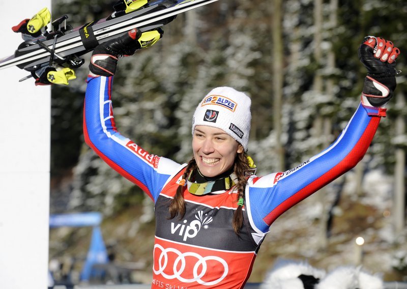 France's Sandrine Aubert wins World Cup slalom at Sljeme