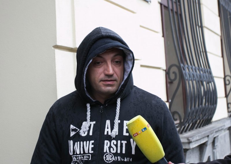 [FOTO/VIDEO] Policija upala u kuću Franje Varge u Belišću i objavila zašto ga istražuje