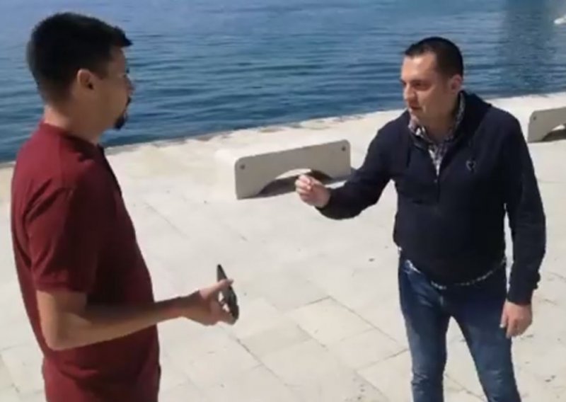 [VIDEO] Pogledajte snimku incidenta usred Splita: Napadnuti aktivisti koji upozoravaju na nered
