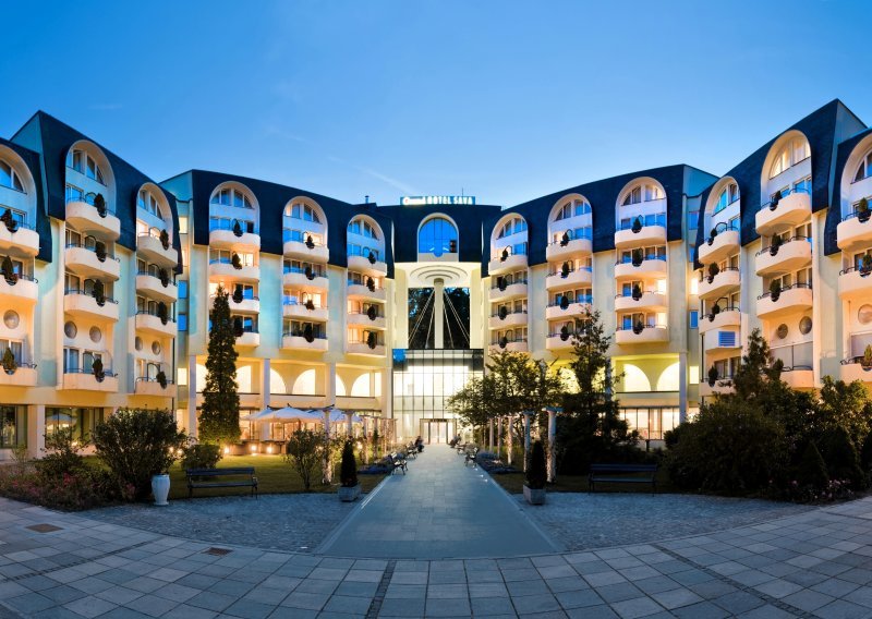 Rogaška Slatina, Grand hotel Sava
