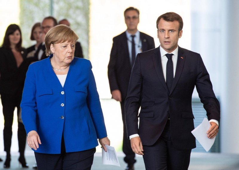 Macron i Merkel kažu da se strahovi radnika zbog tehnoloških promjena moraju ozbiljno uzeti u obzir
