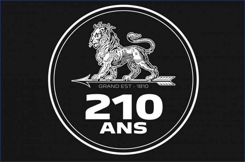 Prigodni logo Peugeot za 210 godina postojanja