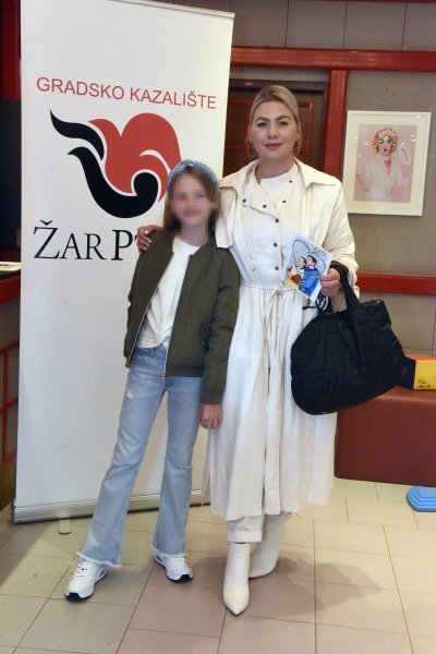 Ana Begić Tahiri i kći Lana