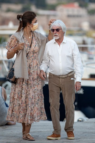 Bernie Ecclestone u društvu supruge Fabiane Flossi prošetao Stradunom