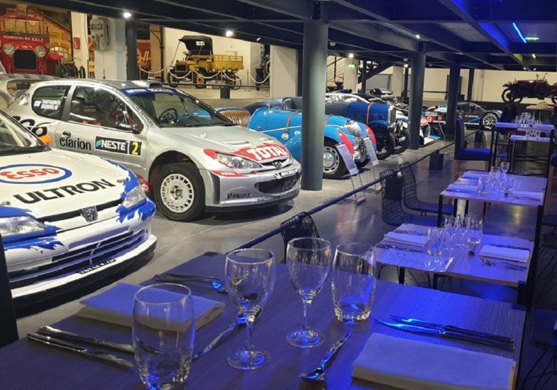 Udruženje Aventure Peugeot na salonu Epoqu’auto u Lyonu