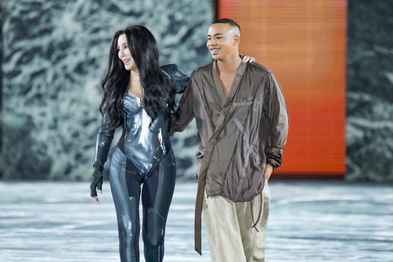 Cher i Olivier Rousteing