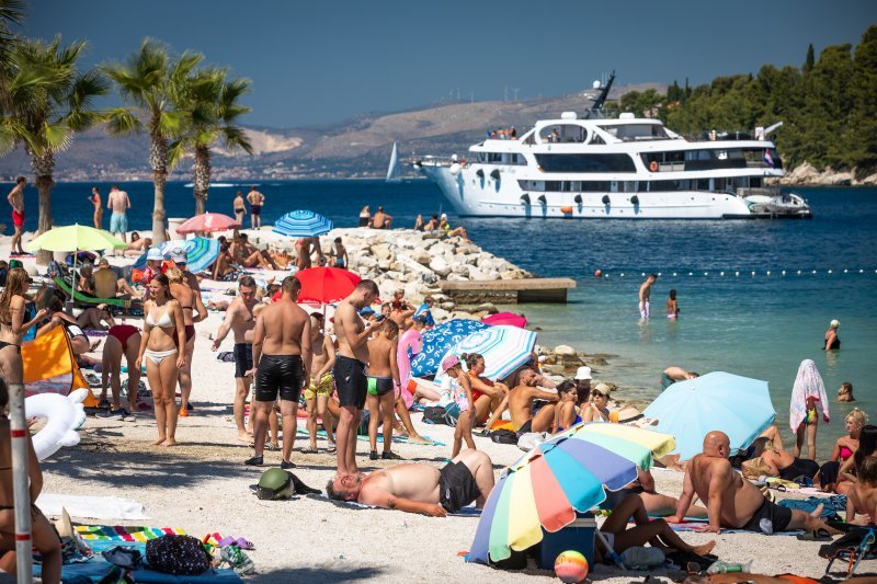 Gužva na plažama u Splitu