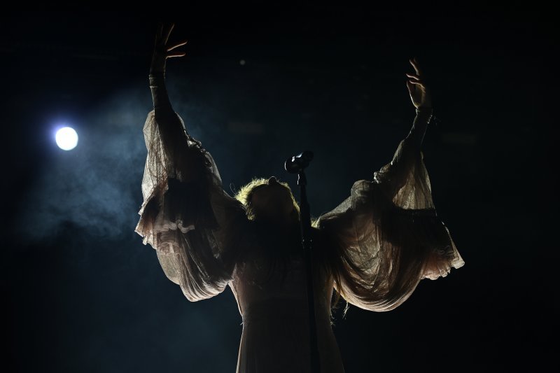 Florence and the Machine u pulskoj Areni