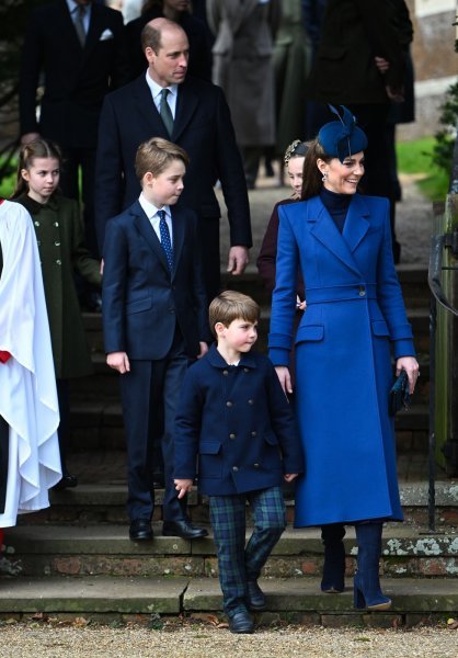 Kate Middleton s princem Williamom i djecom