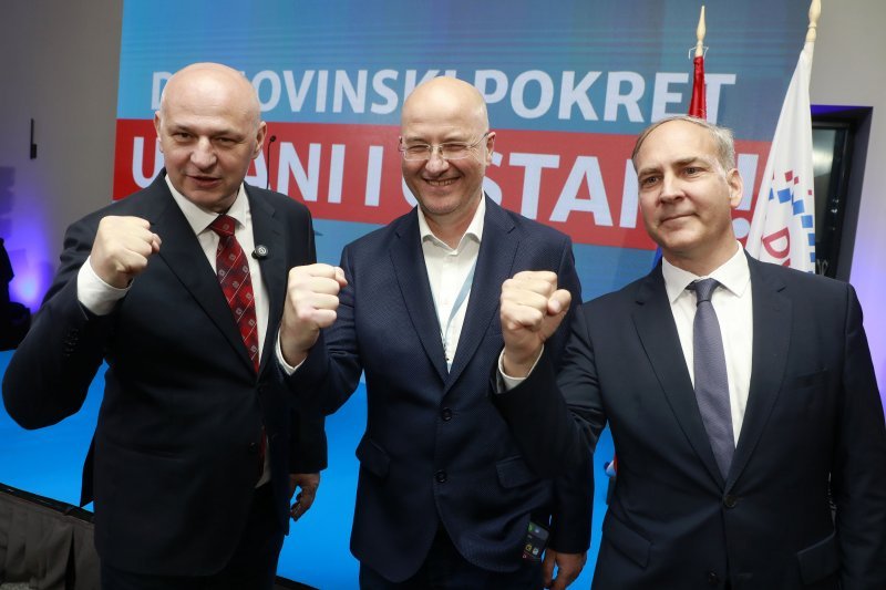 Mario Radić, Mislav Kolakušić i Stephen Bartulica u stožeru Domovinskog pokreta