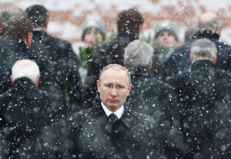 Vladimir Putin na grobu Nepoznatog vojnika u Moskvi