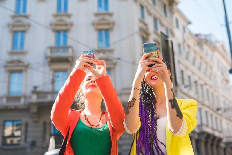 Izbjegavajte držati smartfon u ruci dok ste na ulici