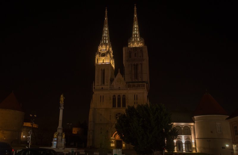 Zagrebačka katedrala i Kaptol