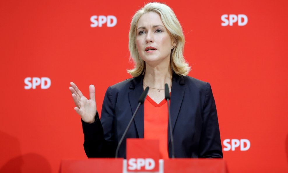 Premijerka pokrajine Mecklenburg-Zapadno Pomorje Manuela Schwesig drži govor u sjedištu Socijaldemokratske stranke Njemačke.