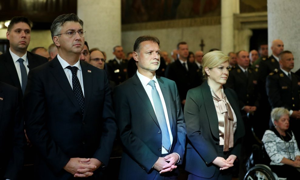 Andrej Plenković, Gordan Jandroković i Kolinda Grabar Kitarović na misi za Domovinu u crkvi sv. Marka