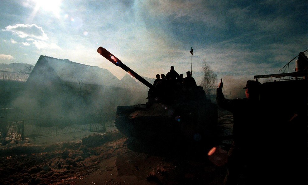 Srpski tenk u Modriči 1993. godine