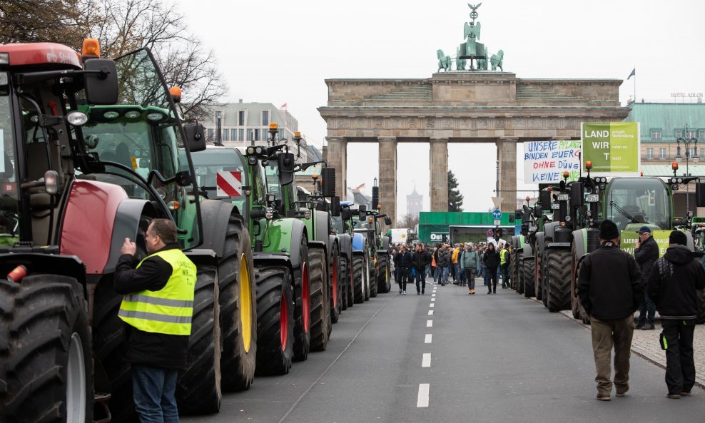 Protest poljoprivrednika u Berlinu