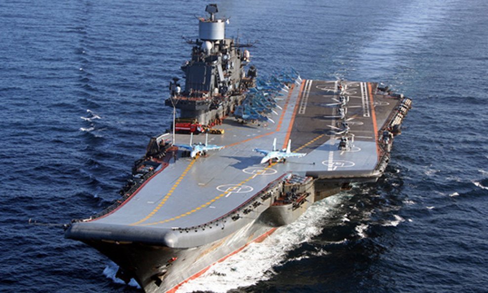 Ruski nosač zrakoplova Admiral Kuznjecov
